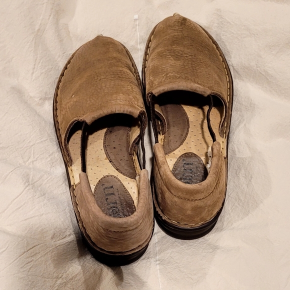 Born leather slip ons - Picture 3 of 8